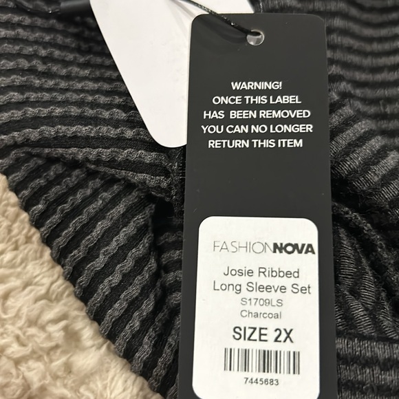 Fashion Nova Josie Ribbed Long Sleeve Matching Set - Picture 6 of 6